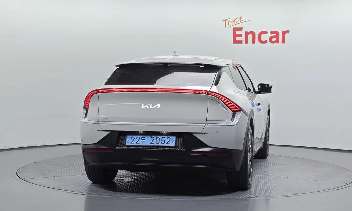 Kia EV6 — фото 2