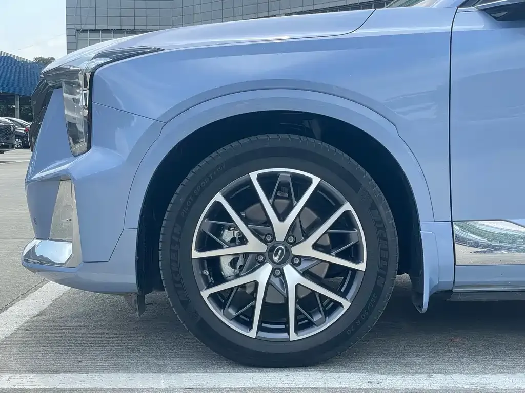 GAC Motor Trumpchi GS8 — фото 7