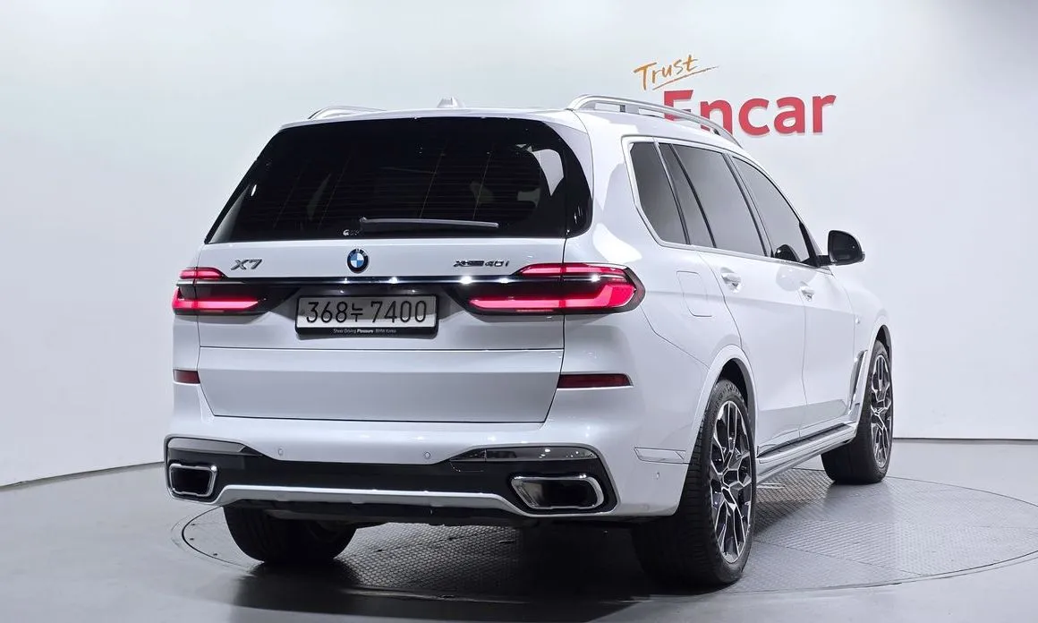 BMW X7 — фото 4
