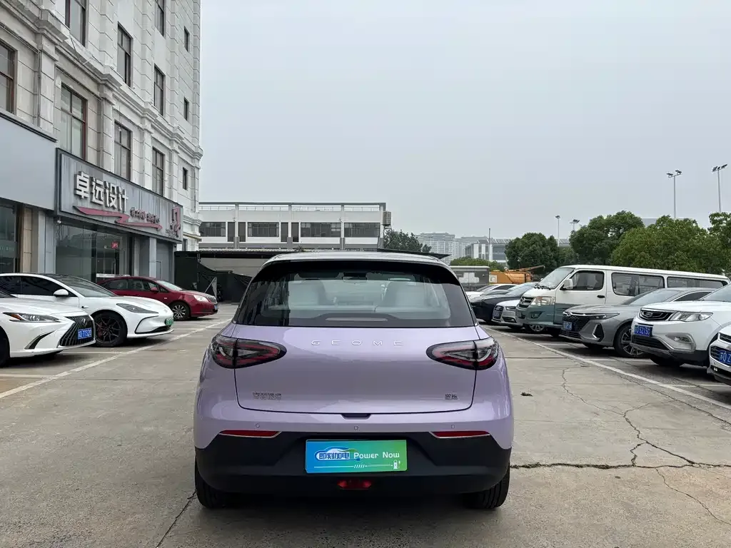 Geely Starburst — фото 4