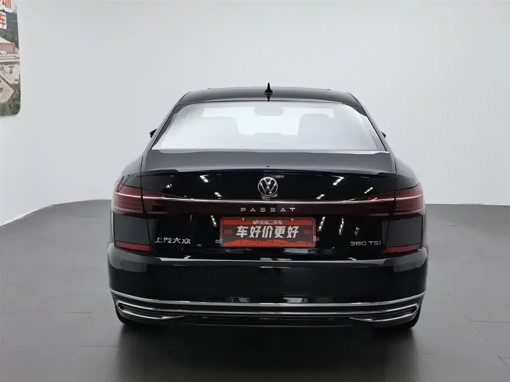 Volkswagen Passat — фото 6