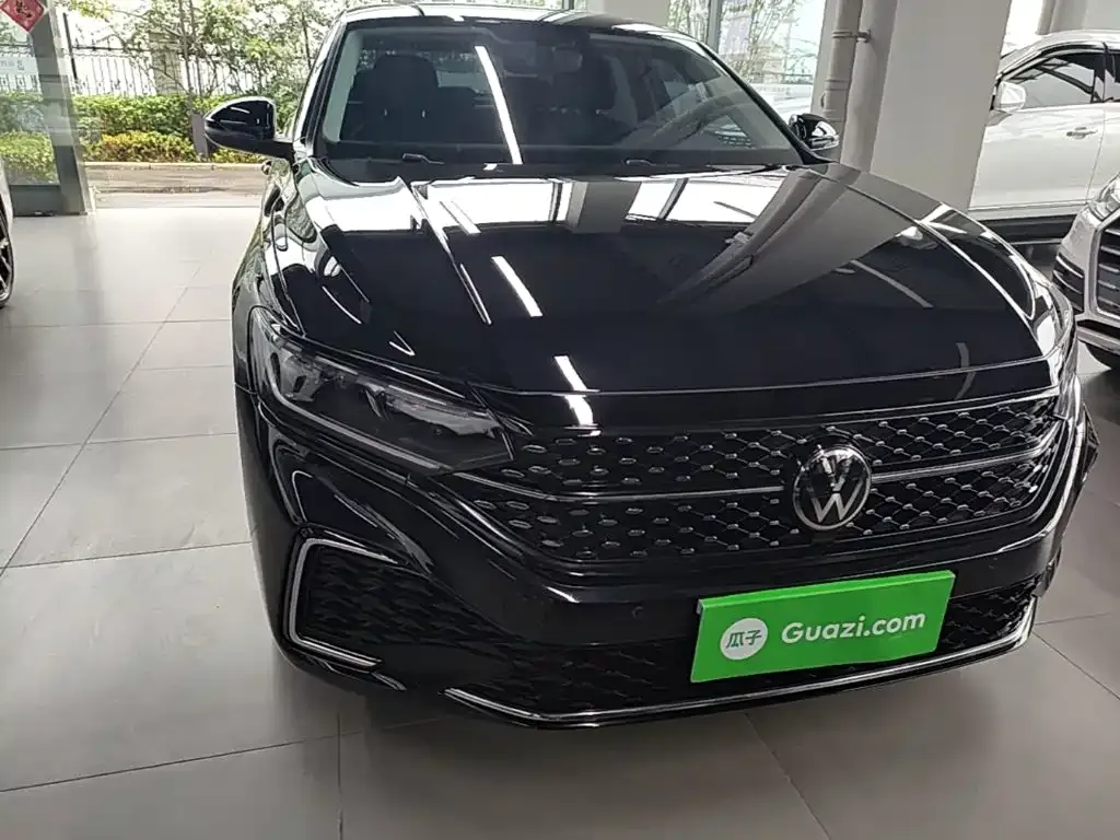 Volkswagen Passat — фото 9