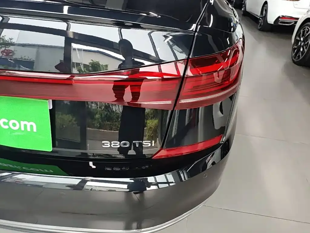 Volkswagen Passat — фото 10