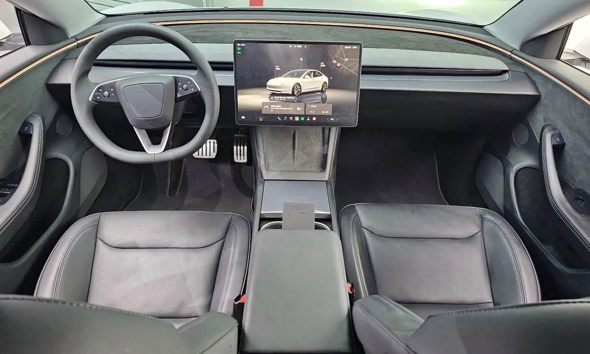 Tesla Model 3 — фото 8