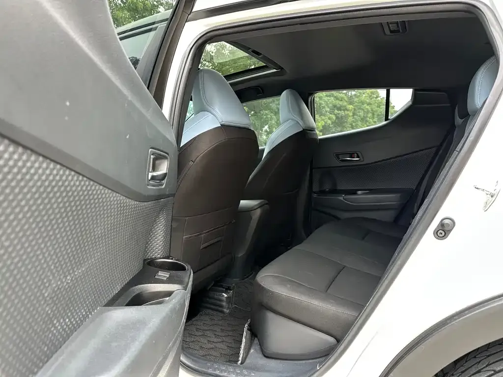 Toyota IZOA 2021 из CN, фото 5