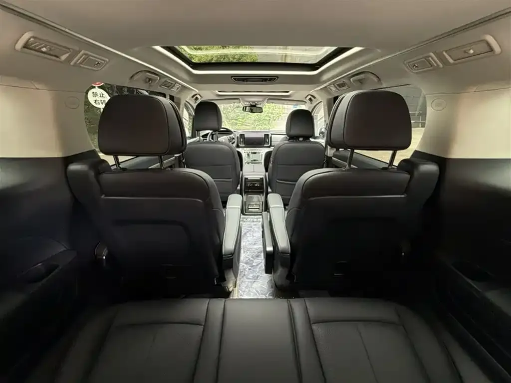 GAC Motor Trumpchi M8 — фото 3