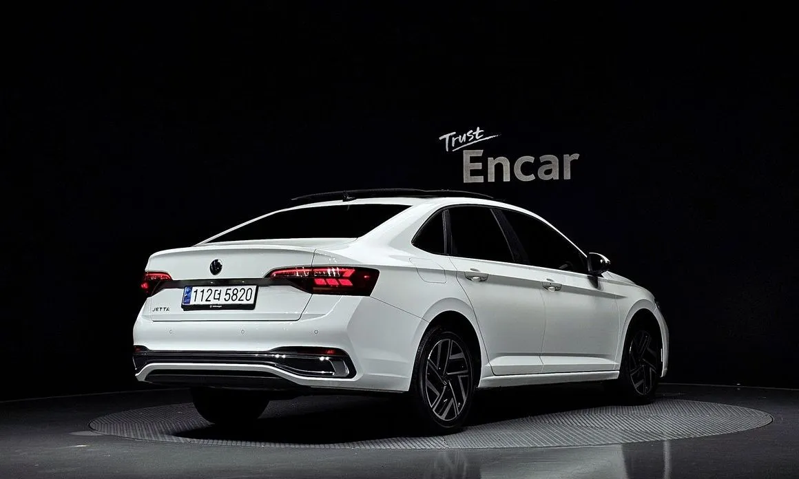 Volkswagen Jetta 2023 из KR, фото 3
