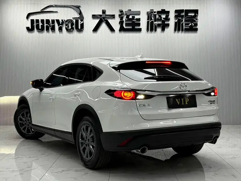 Mazda CX-4 — фото 7