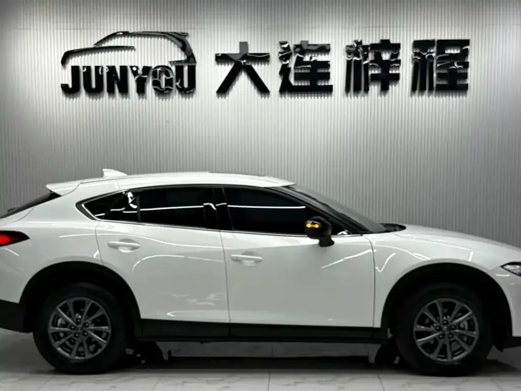 Mazda CX-4 — фото 3