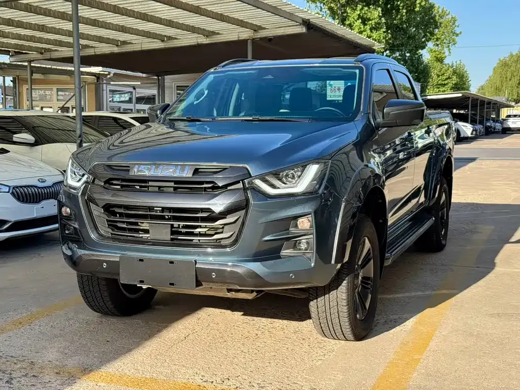 Isuzu D-MAX