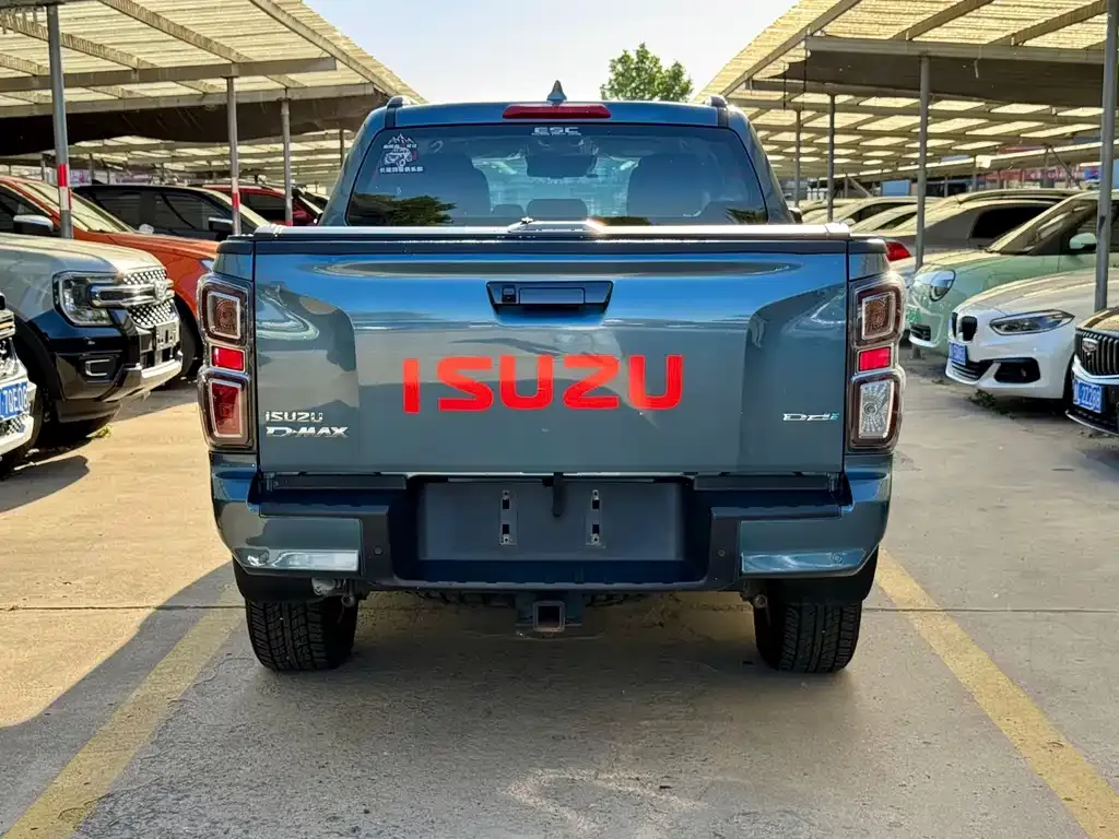 Isuzu D-MAX 2024 из CN, фото 3