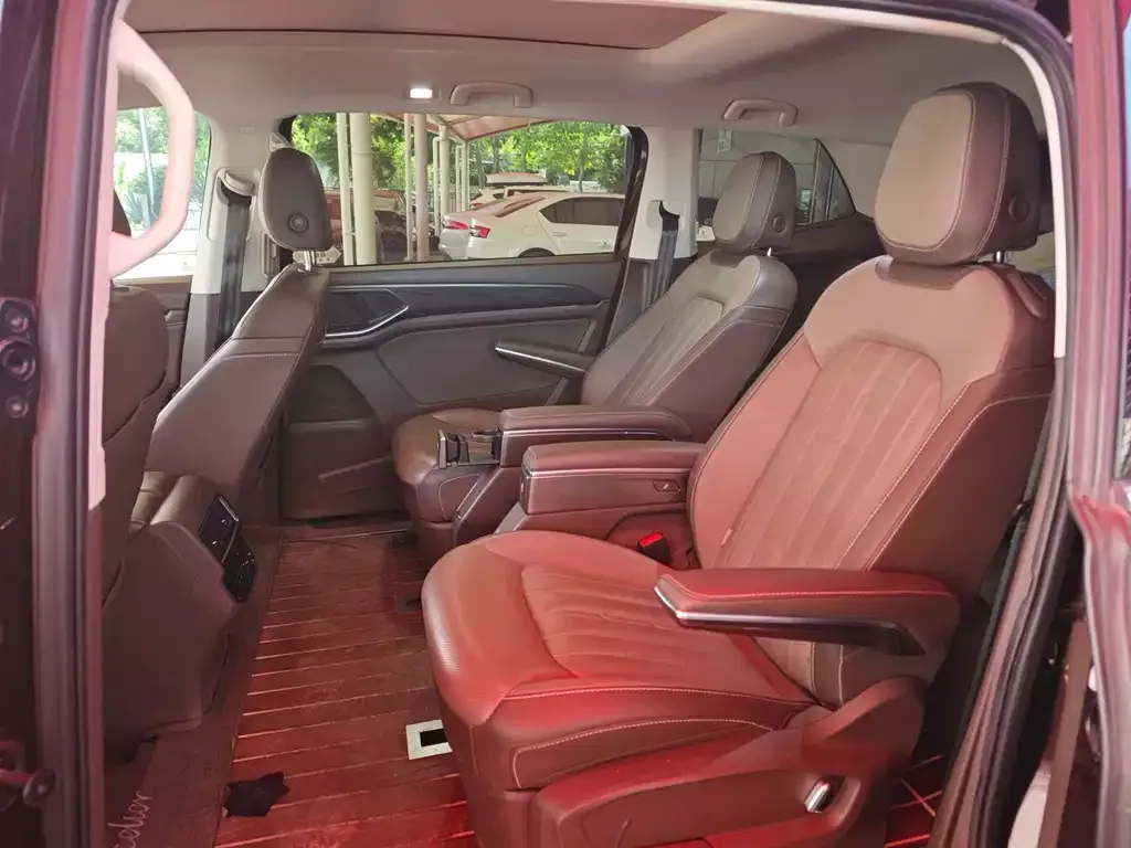 Volkswagen Viloran 2022 из CN, фото 3