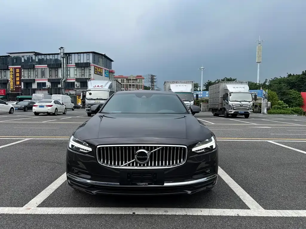 Volvo S90 — фото 3