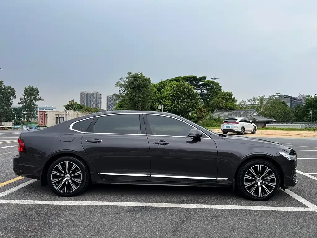 Volvo S90 — фото 5
