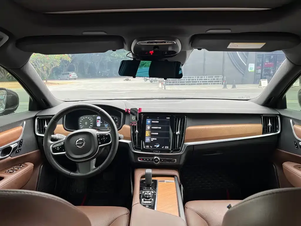 Volvo S90 — фото 2