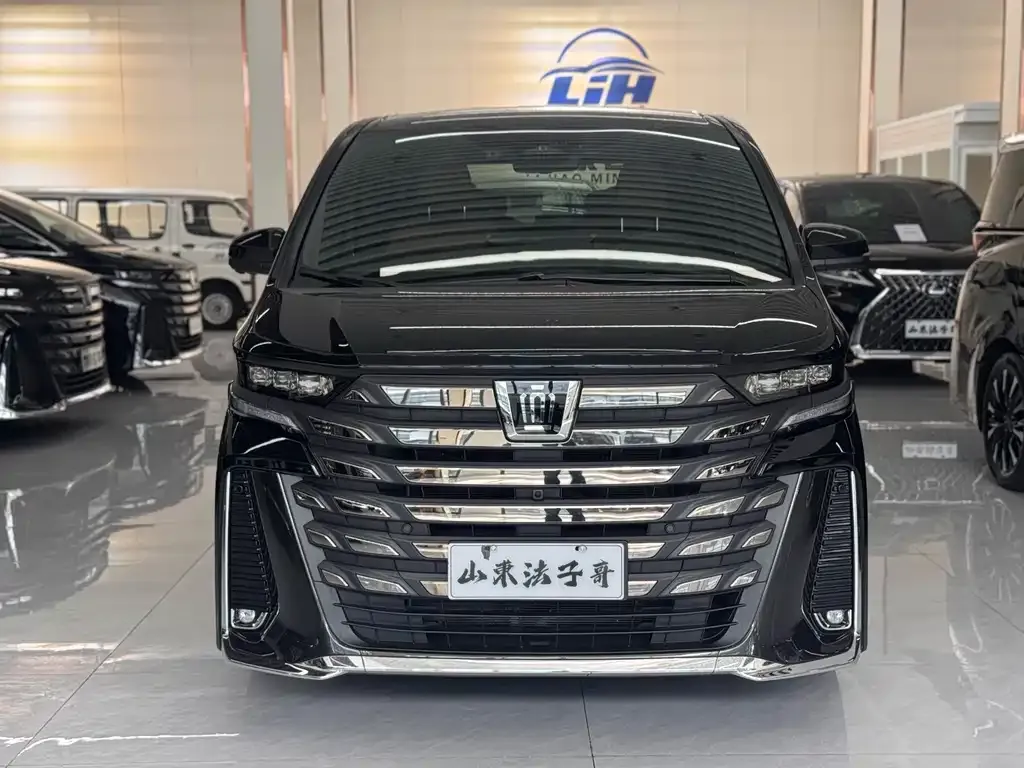 Toyota Vellfire — фото 7
