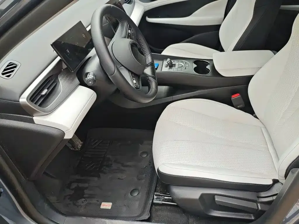 BYD Seal 05 DM-i 2025 из CN, фото 3