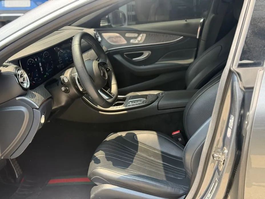 Mercedes-Benz CLS-Class 2023 из KR, фото 2