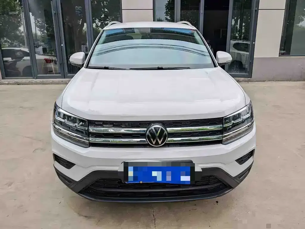 Volkswagen Tharu — фото 3