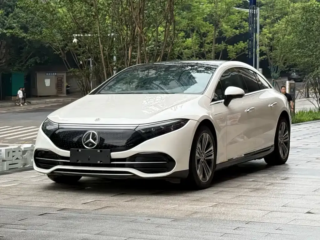 Mercedes-Benz EQS