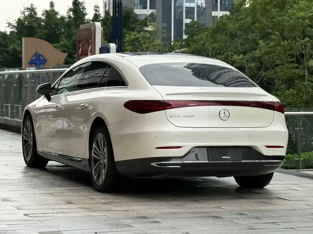 Mercedes-Benz EQS 2024 из CN, фото 3