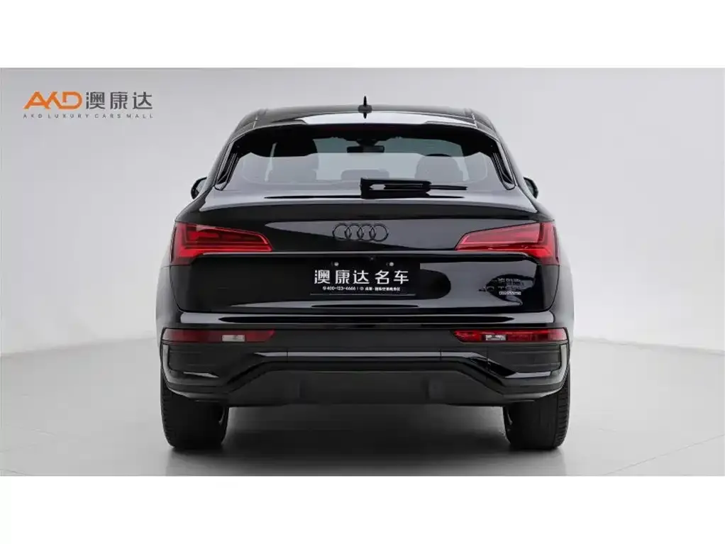 Audi Q5L Sportback — фото 3