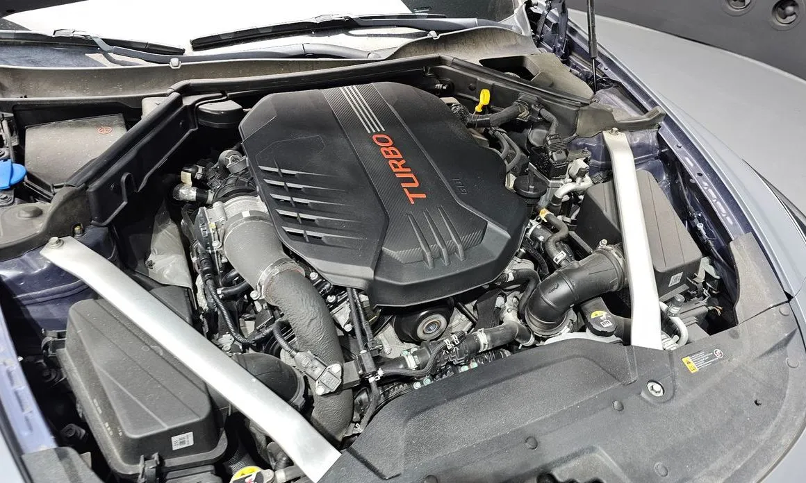 Kia Stinger 2023 из KR, фото 6