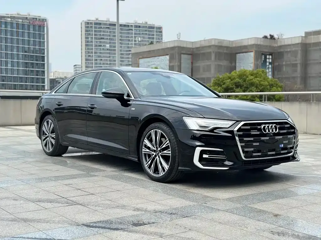 Audi A6L — фото 2
