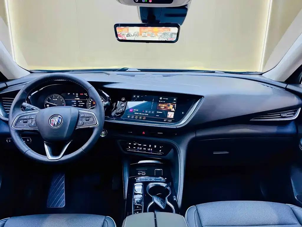Buick Envision Plus — фото 2