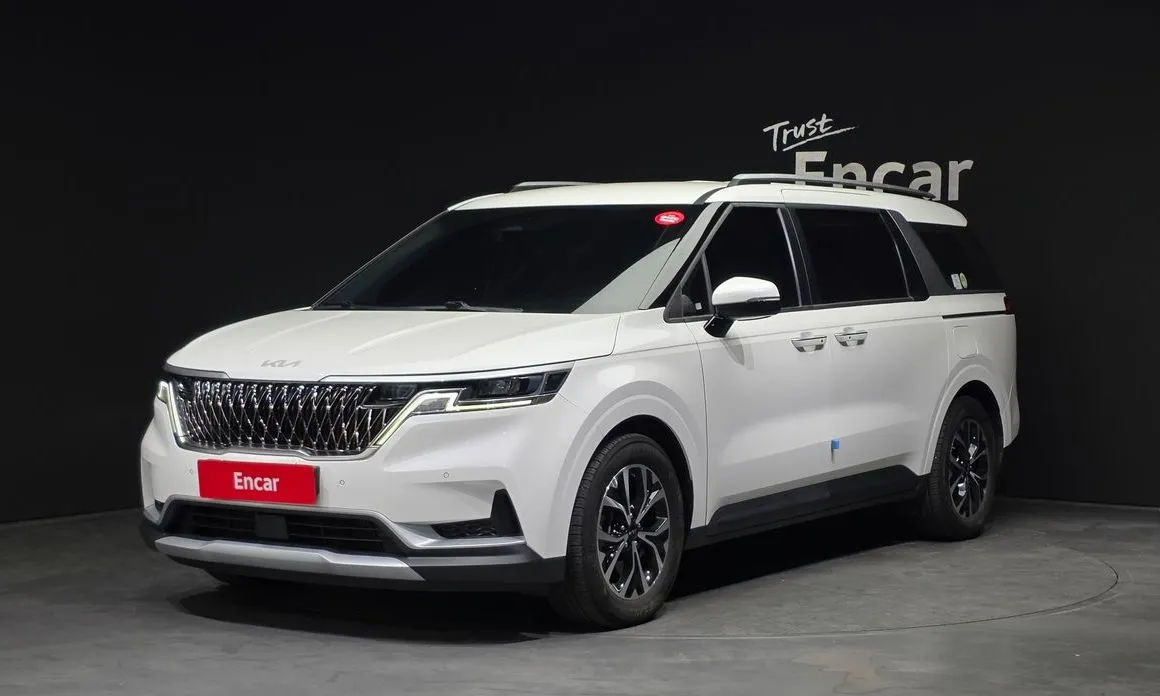 Kia Carnival 2023 из KR, фото 1