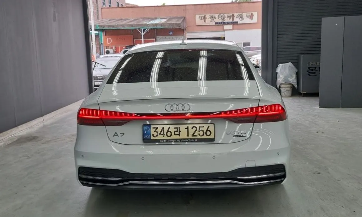 Audi A7 2021 из KR, фото 9