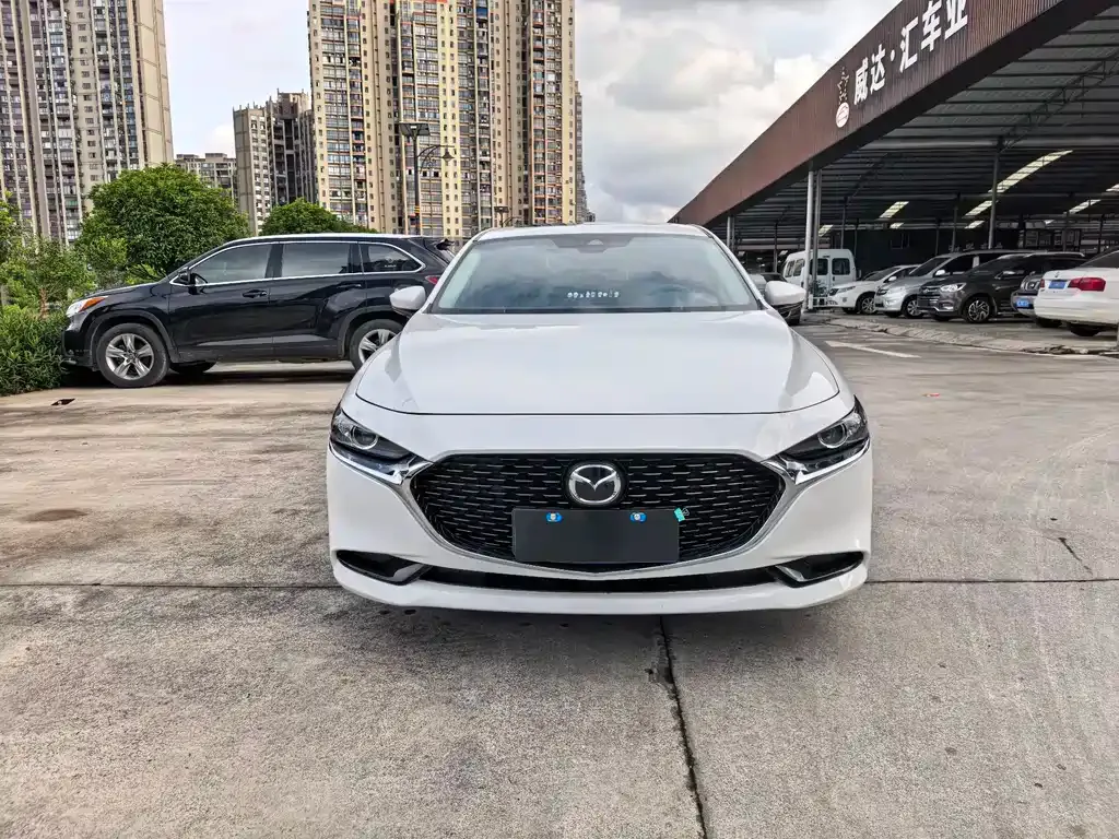 Mazda 3 Axela 2023 из CN, фото 7