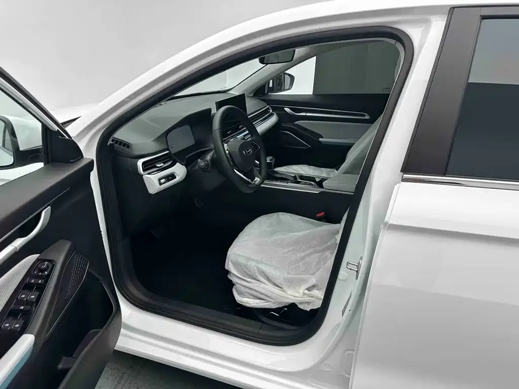 Geely Emgrand 2023 из CN, фото 10