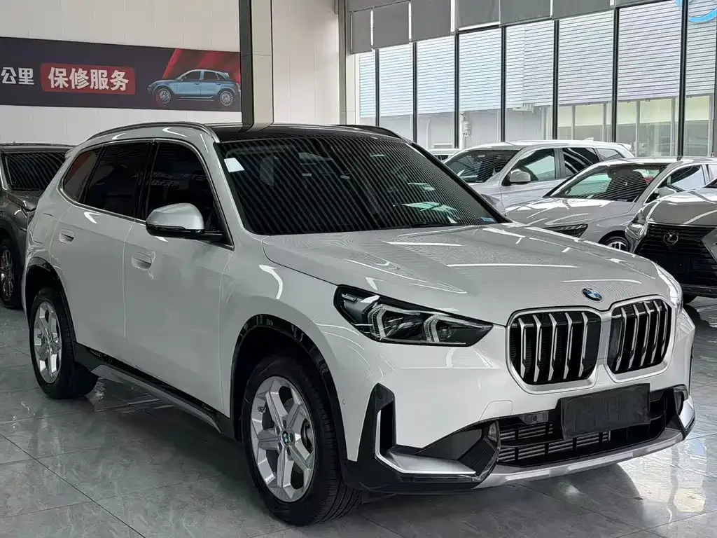 BMW X1 — фото 6