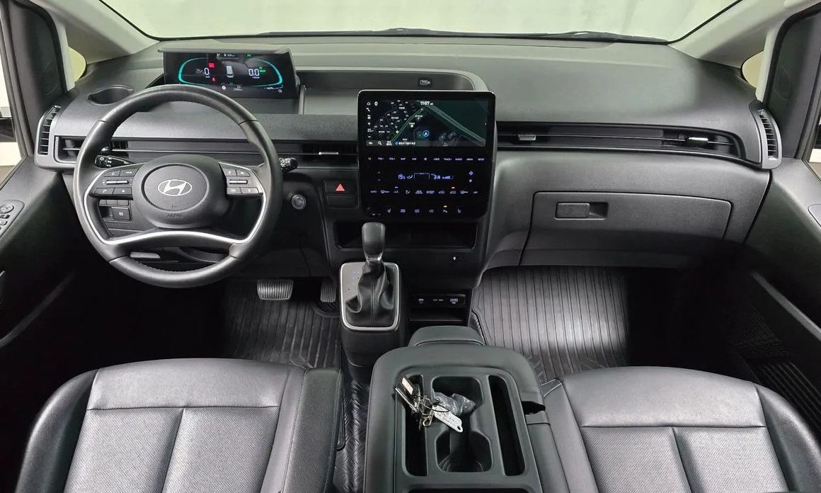 Hyundai Staria 2025 из KR, фото 8