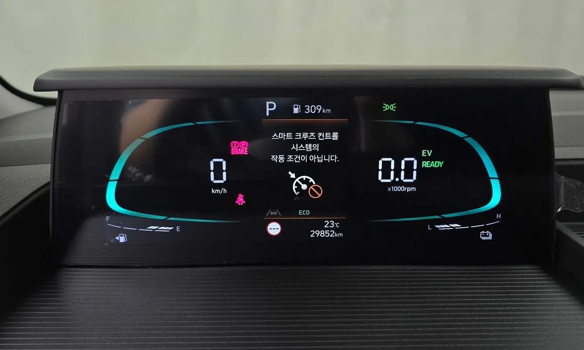 Hyundai Staria 2025 из KR, фото 6