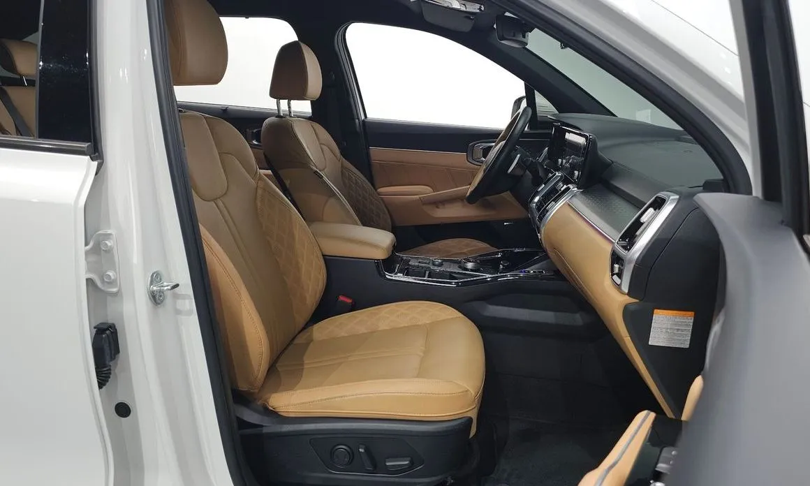Kia Sorento 2023 из KR, фото 5
