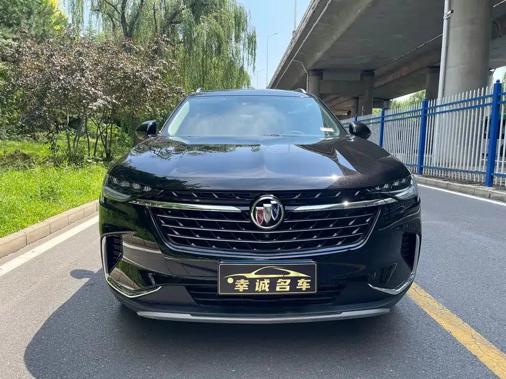 Buick Envision Plus — фото 9