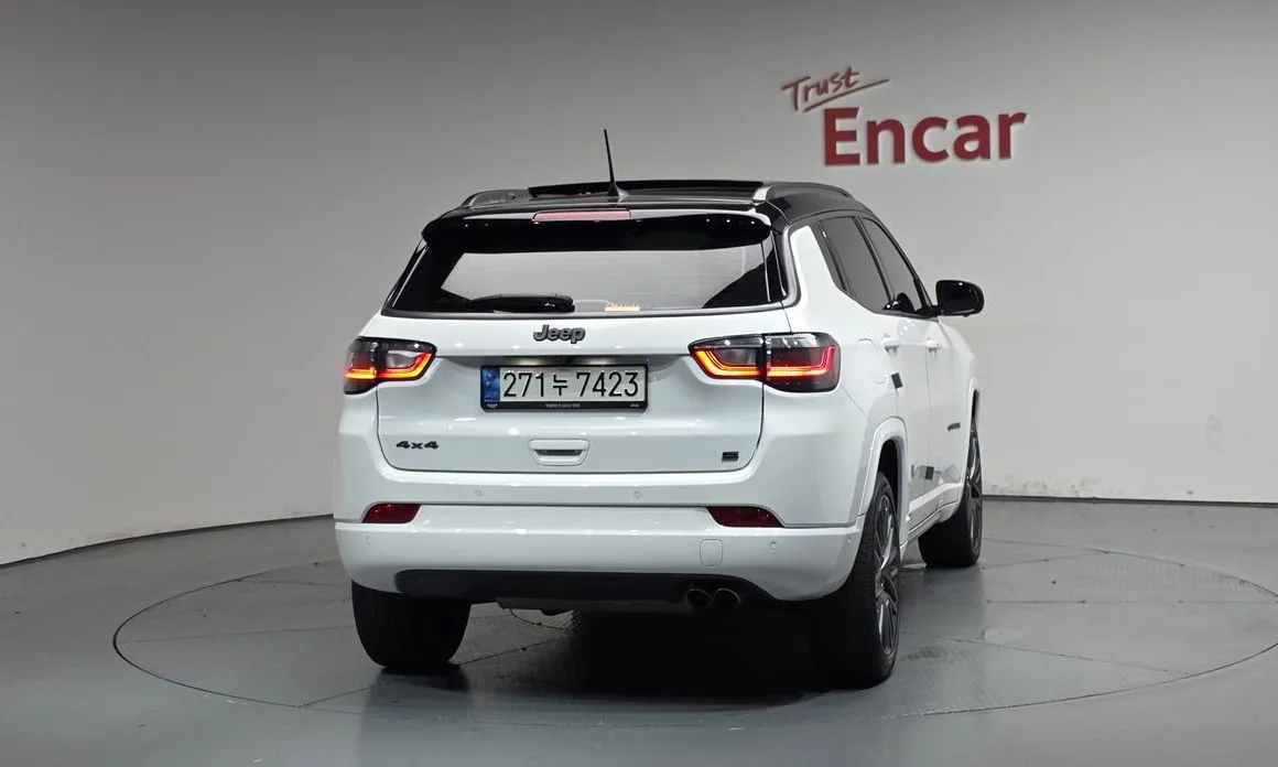 Jeep Compass 2022 из KR, фото 7