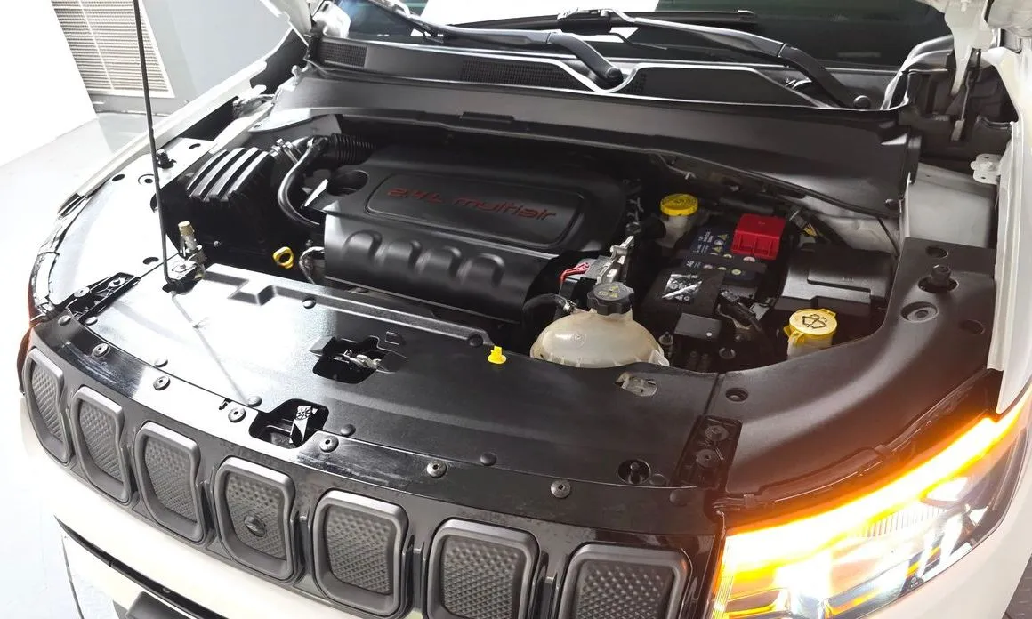 Jeep Compass 2022 из KR, фото 10