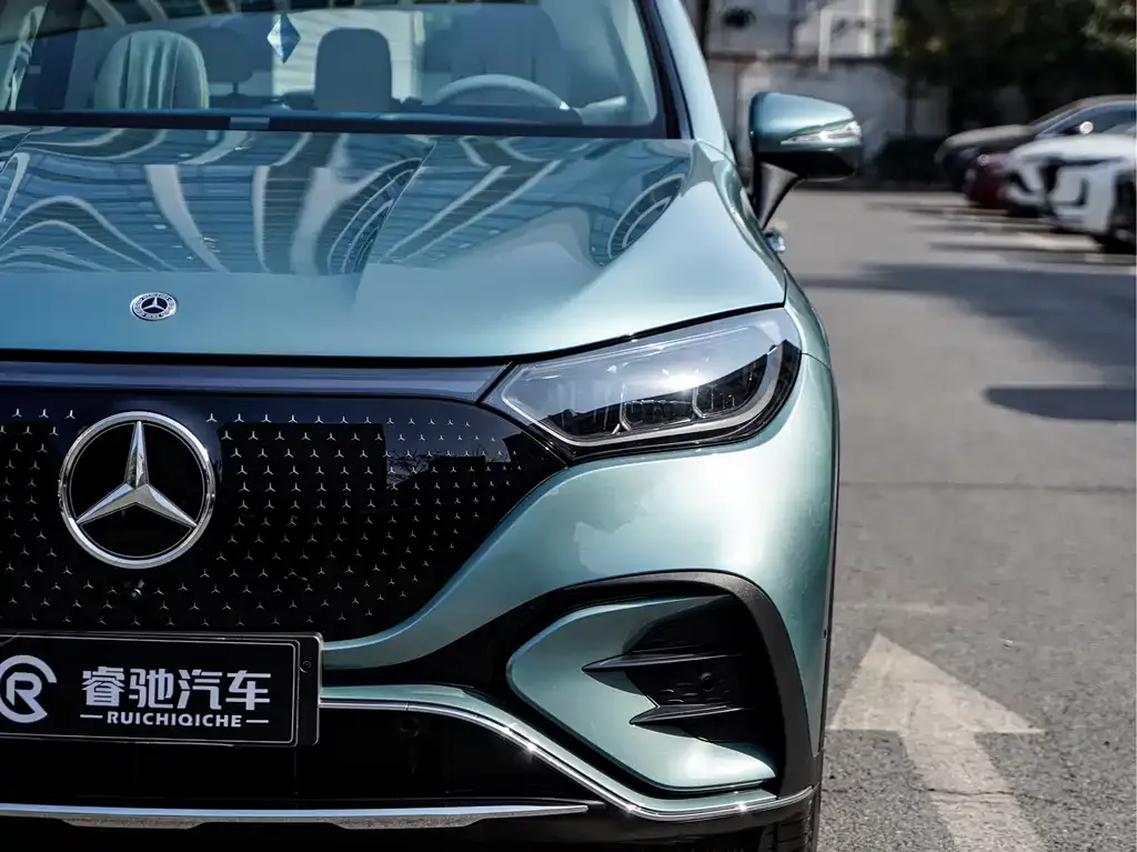 Mercedes-Benz EQE SUV — фото 2