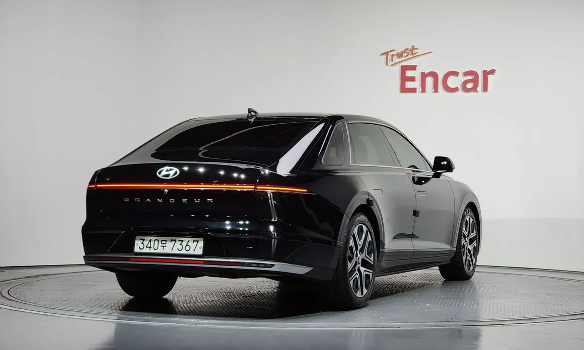 Hyundai Grandeur 2023 из KR, фото 3