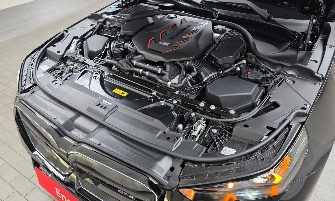 BMW M5 2026 из KR, фото 3