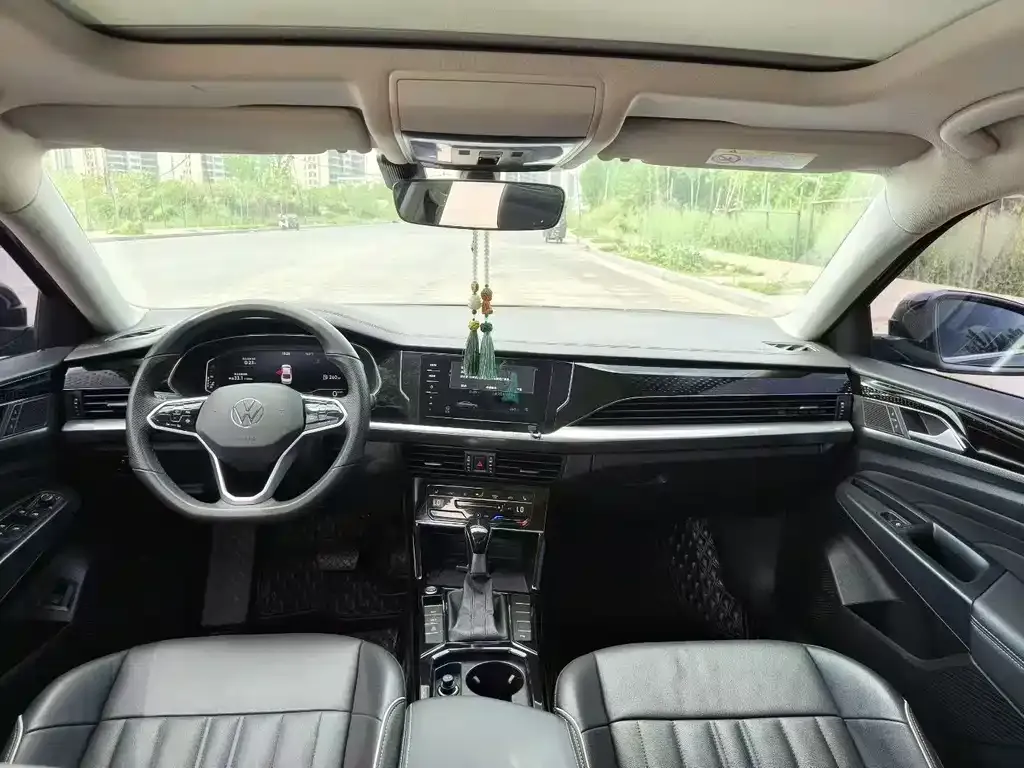 Volkswagen Passat — фото 4