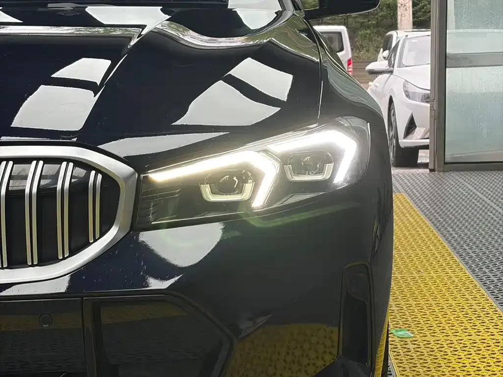BMW 3 Series — фото 10