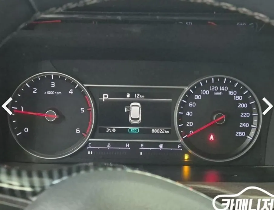 Kia Sorento — фото 4
