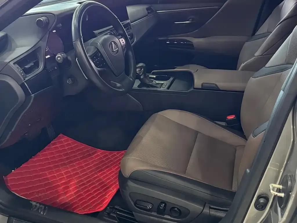 Lexus ES 2024 из CN, фото 4
