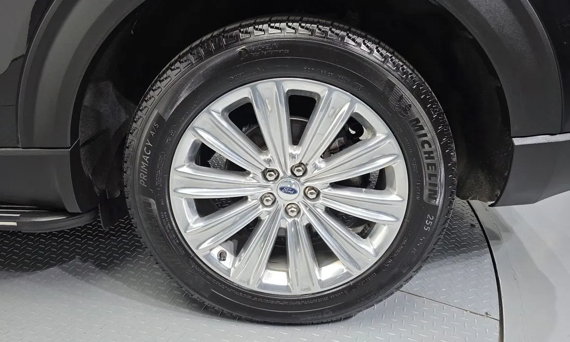 Ford Explorer 2021 из KR, фото 8
