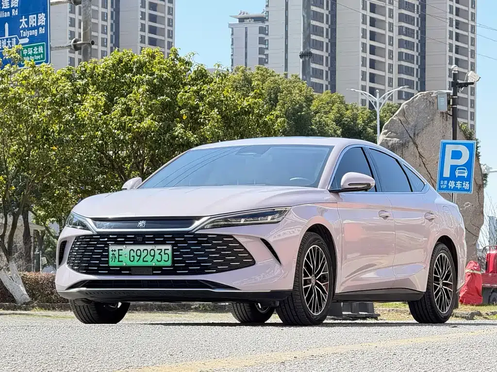BYD Qin L — фото 6