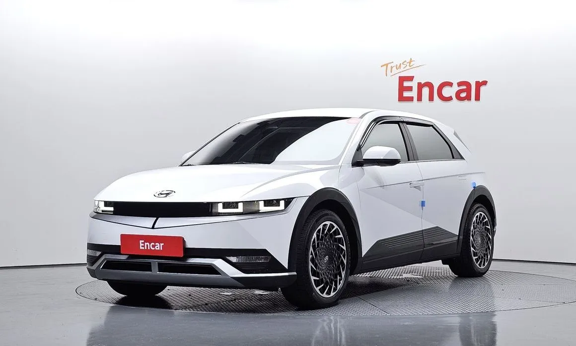 Hyundai Ioniq5 — фото 1
